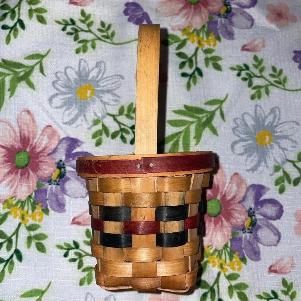N/A hand woven